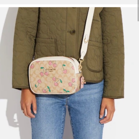 Coach Women's Jamie Camera Bag in Heart Cherry Print - Picture 4 of 12